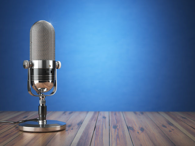 5 Podcasts to Improve Communication with Your Leads